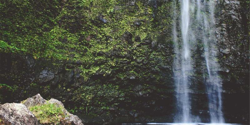 AI客服如何重塑营销漏斗：从品牌推广到转化的智能革命